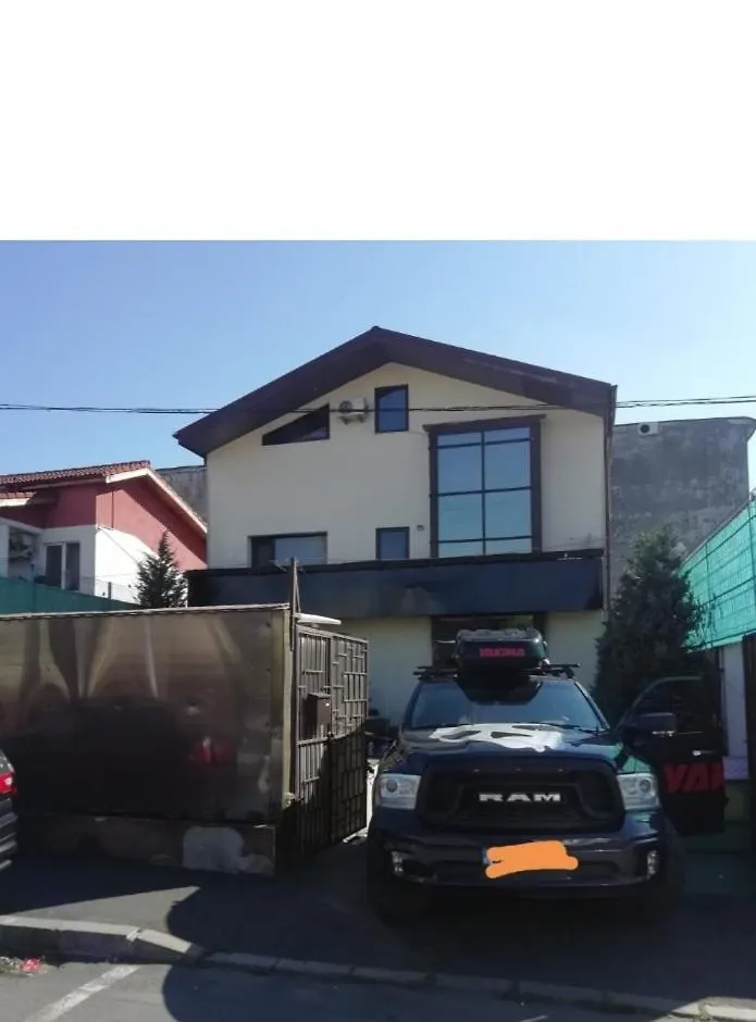 New Spacious Villa! Bukurešť Penzion